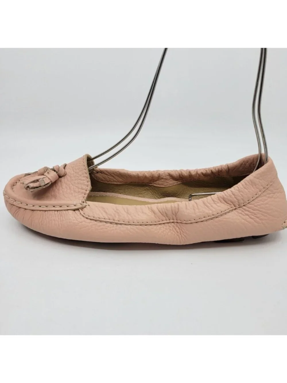 Talbots Loafers Womens Size 7.5 Light Pink Leather Tassels Elastic Flexible Sole